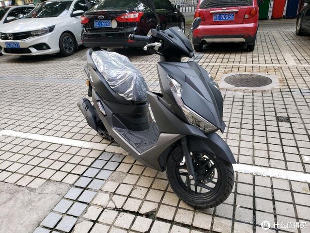 万元以内性价比最高的踏板摩托车（一万左右的踏板摩托车哪个性价比最好）