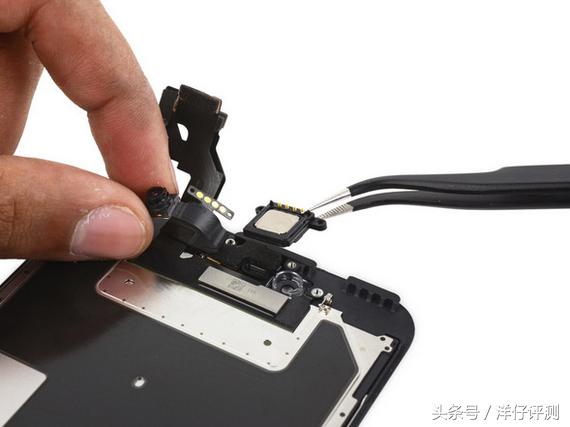 苹果6s plus屏幕总成更换教程
