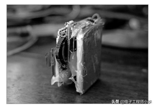 基于单片机的oled显示（基于单片机的oled显示系统设计）