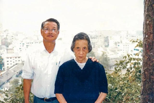 清华北大学生从小就是学霸吗（不是每一个清华北大学生出来都很优秀）