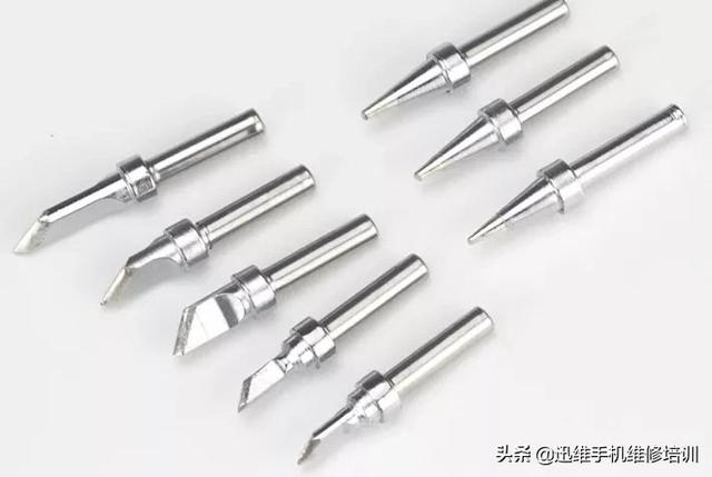 自己修理手机需要的工具（自己修手机需要什么工具）