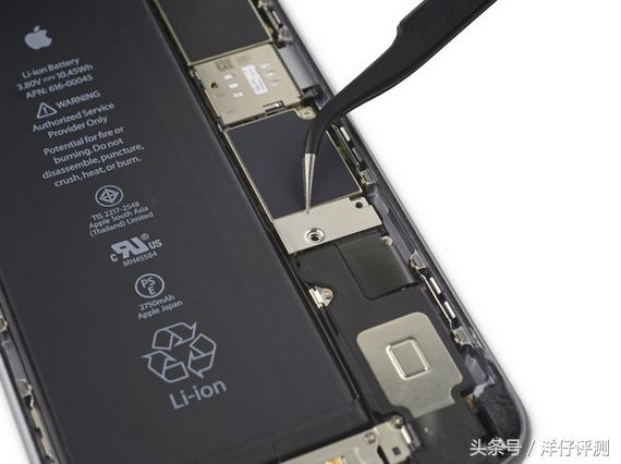 苹果6s plus屏幕总成更换教程