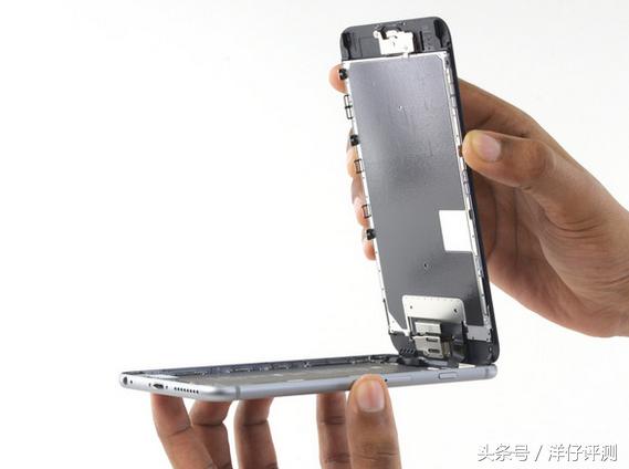苹果6s plus屏幕总成更换教程