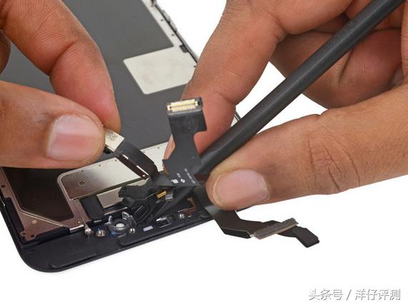 苹果6s plus屏幕总成更换教程