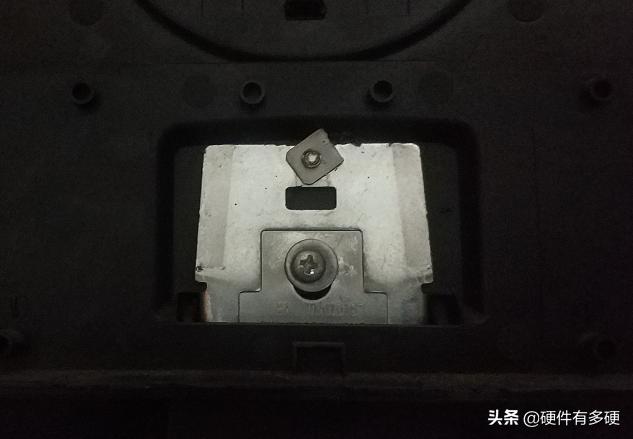 笔记本电脑显示器可以改装为电视显示器