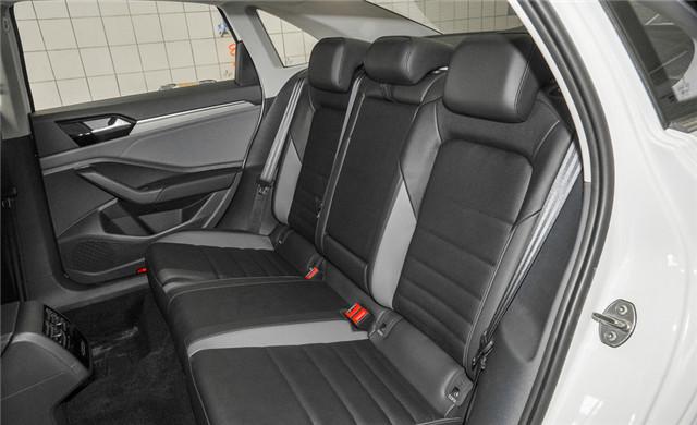 大众 速腾 2019款 280TSI DSG 豪华型（大众 速腾 2019款 280TSI DSG 豪华型）