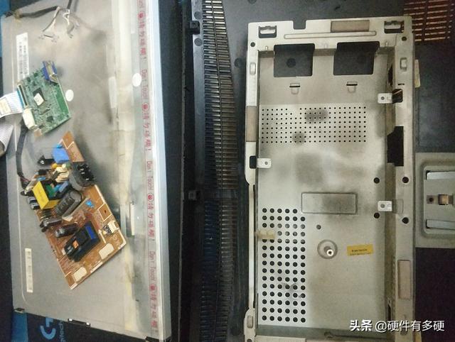 笔记本电脑显示器可以改装为电视显示器