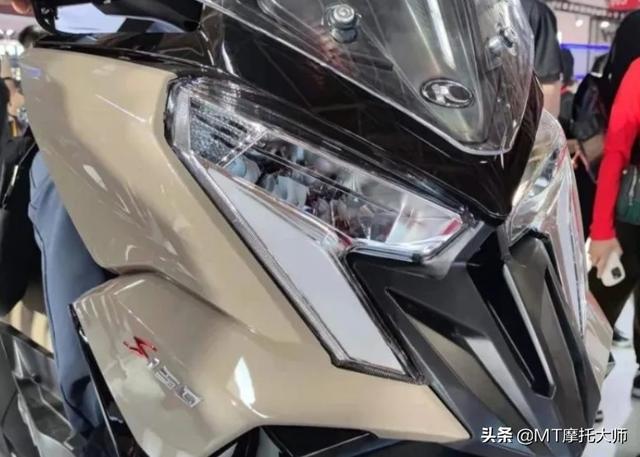 三阳125水冷电喷abs（三阳125水冷踏板摩托车视频）