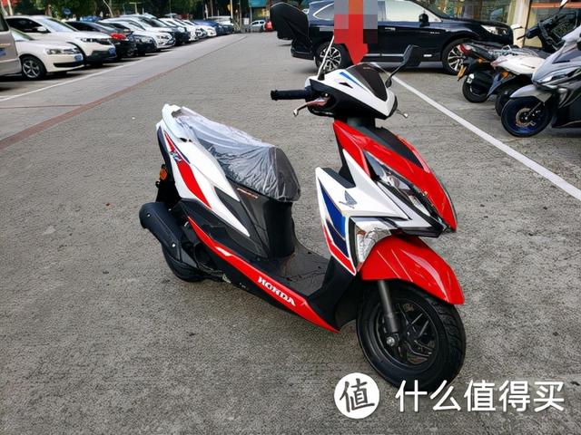 万元以内性价比最高的踏板摩托车（一万左右的踏板摩托车哪个性价比最好）