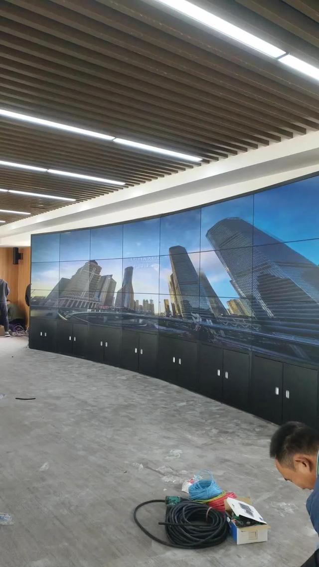 lcd拼接屏和led拼接屏的区别
