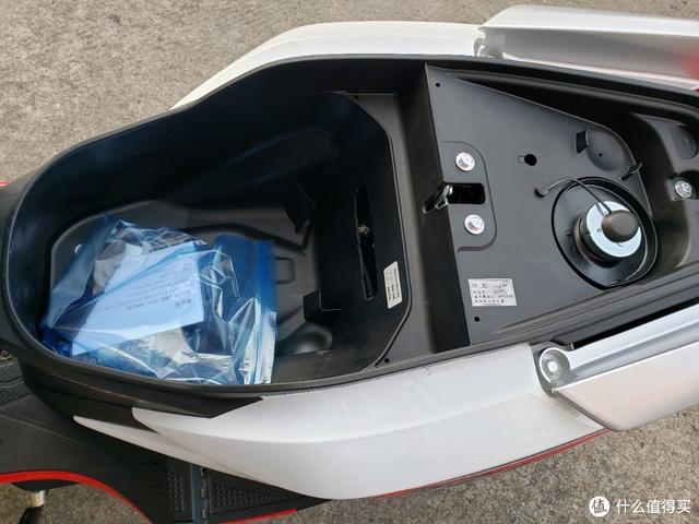 万元以内性价比最高的踏板摩托车（一万左右的踏板摩托车哪个性价比最好）