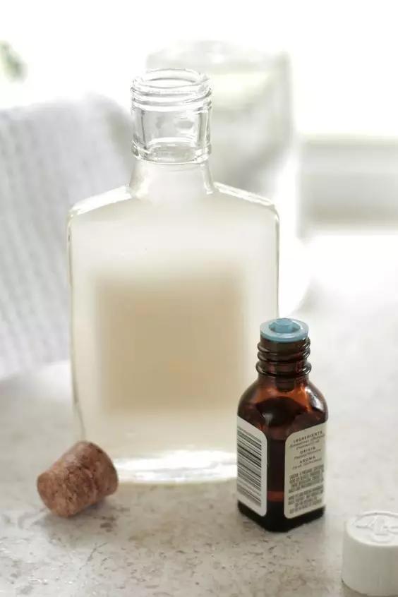 如果使用了过期的化妆品会怎么样?
