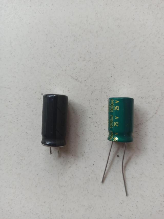 电脑液晶屏坏了能修吗（电视液晶显示器屏幕坏了能修吗）