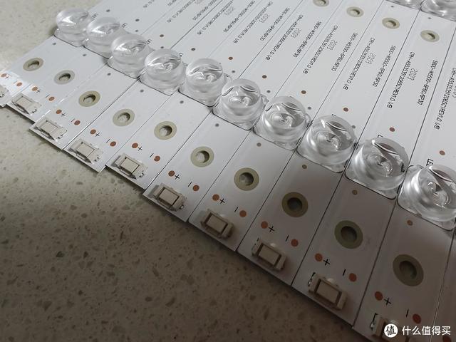 55寸电视维修费多少钱（索尼电视55寸屏幕坏了维修要多少钱）