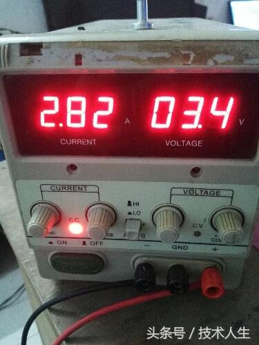 液晶电视自动待机是什么原因（电视出现自动待机是什么原因）