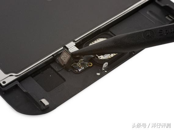 苹果6s plus屏幕总成更换教程