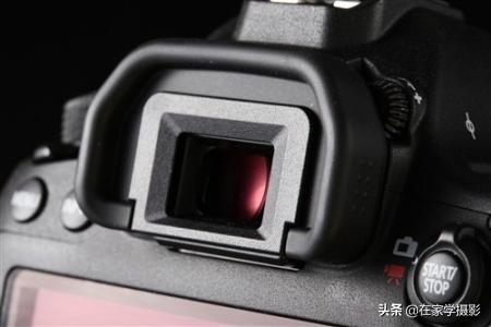 佳能相机取景器模糊雾蒙蒙一层（单反取景器模糊但拍出来的照片是清晰的）
