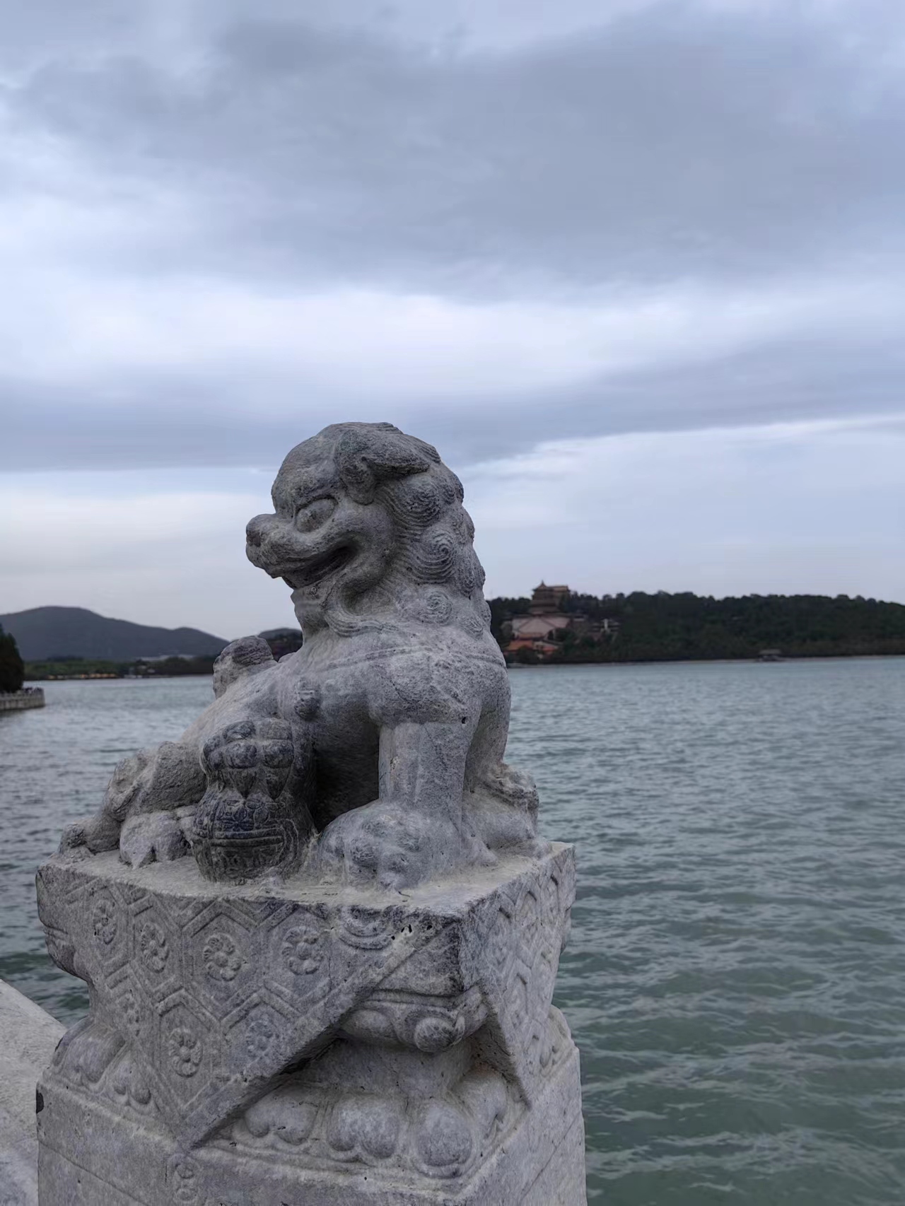《首批窄带低轨终端又“带”宇锡屏》