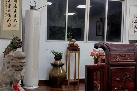 深圳宇锡拜读《金刚经》有感