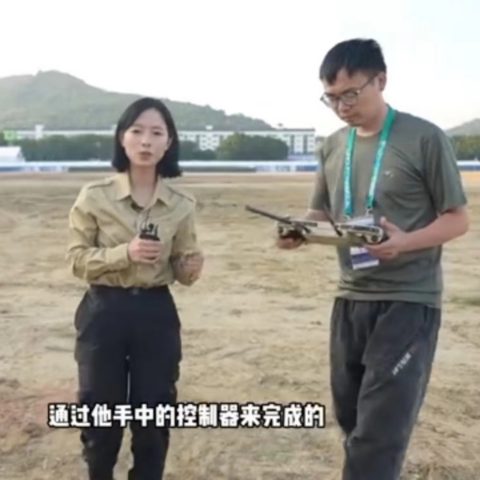 《越高端，越特殊用途地面站标配深圳宇锡液晶屏》