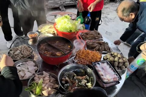 《深圳宇锡“红红火火”一个家》