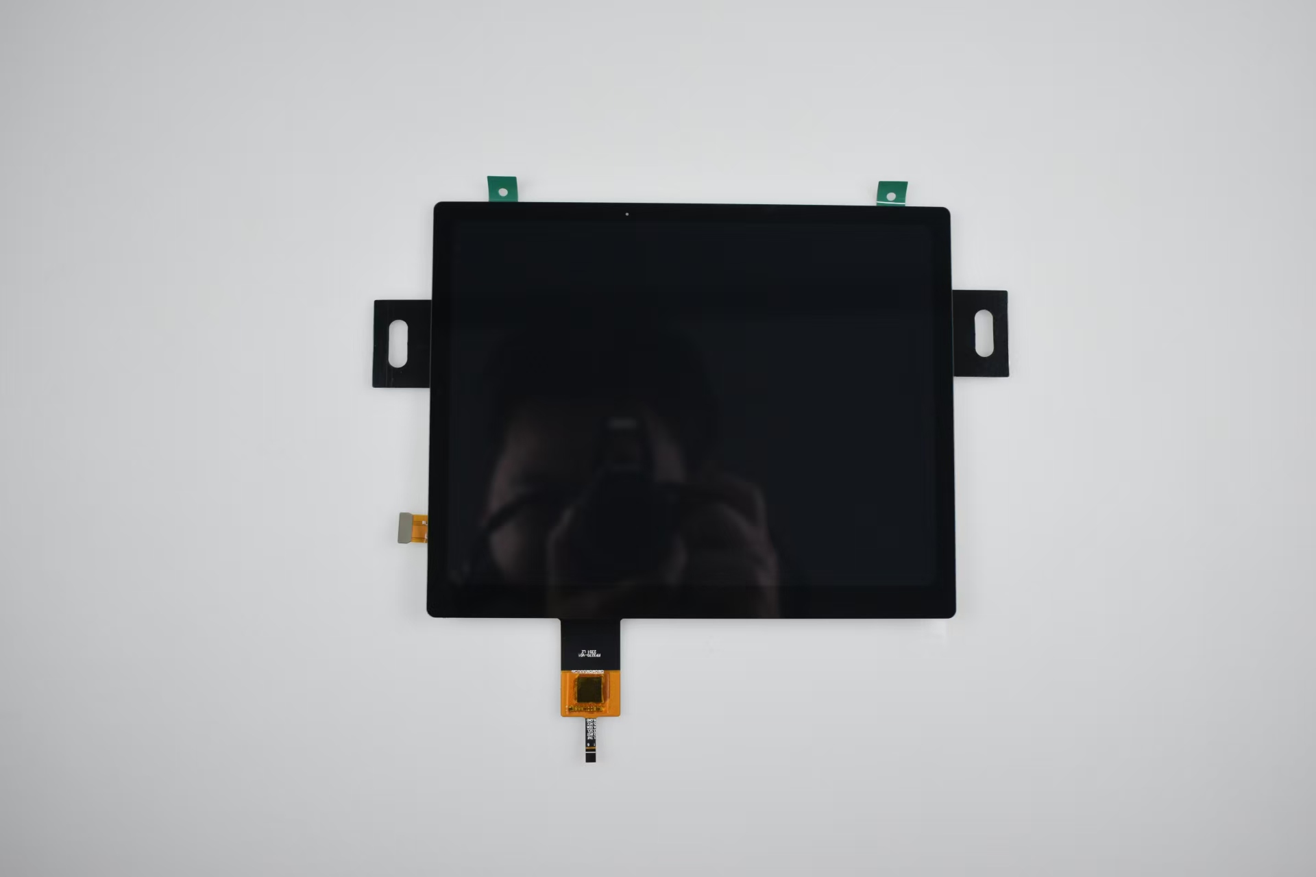 《宇锡旗舰地面站屏幕:8寸OLED 2480*1860高分辨率-40℃低温工作模组，玉汝于成》